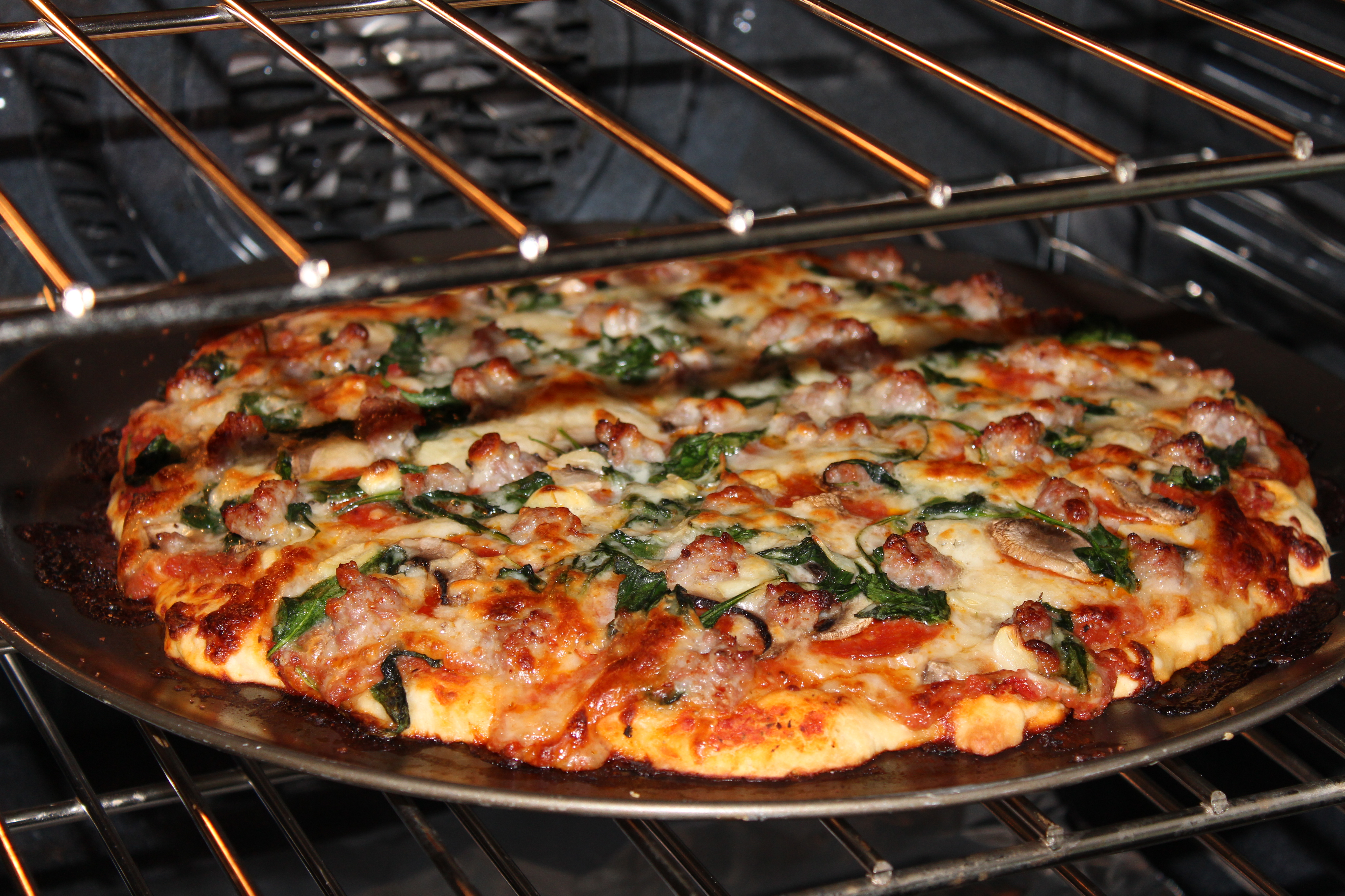 сколько градусов нужно в духовке для приготовления пиццы фото 13